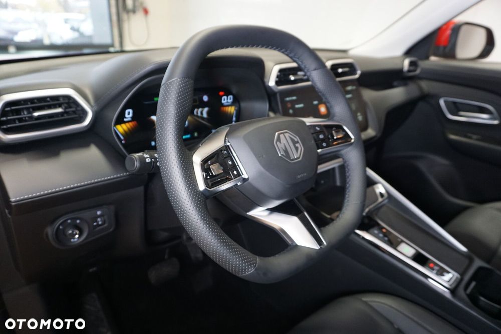 MG ZS Hybrid+ - 24