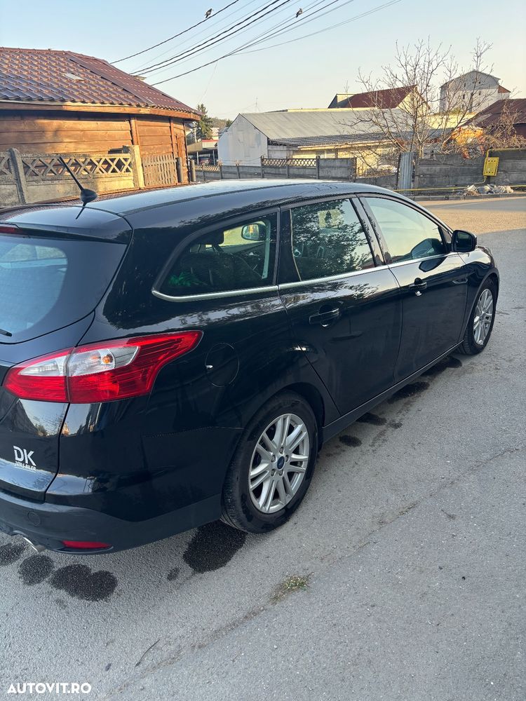 Ford Focus - 4