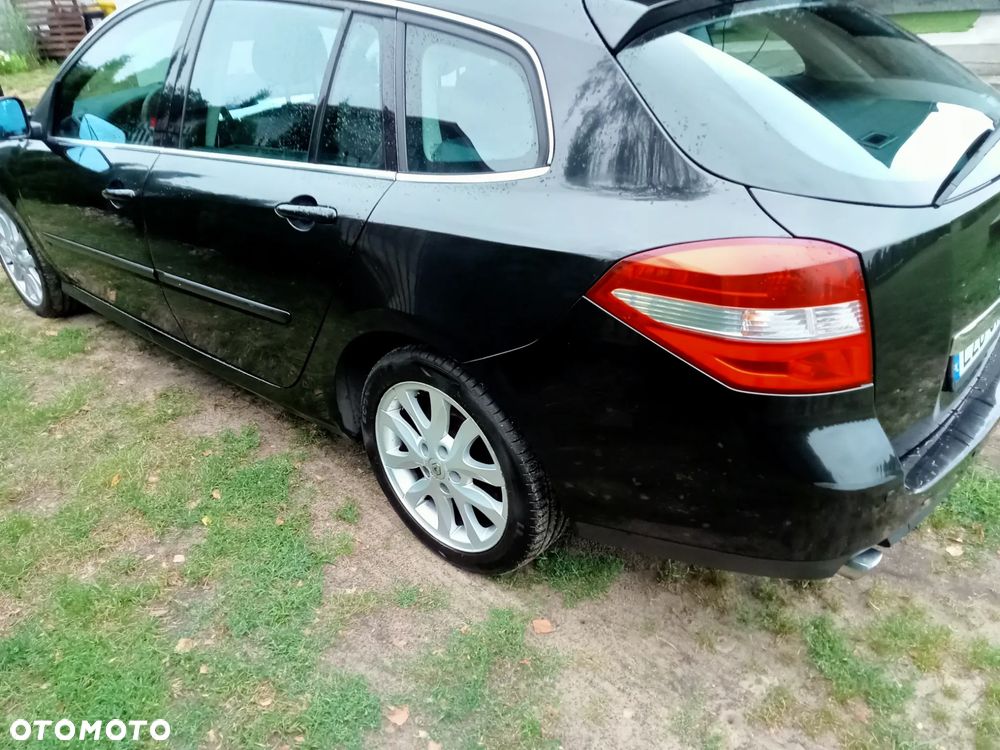 Renault Laguna 2.0 dCi Initiale - 4