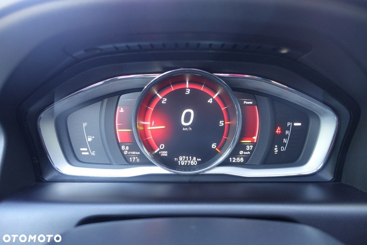 Volvo XC 60 - 19