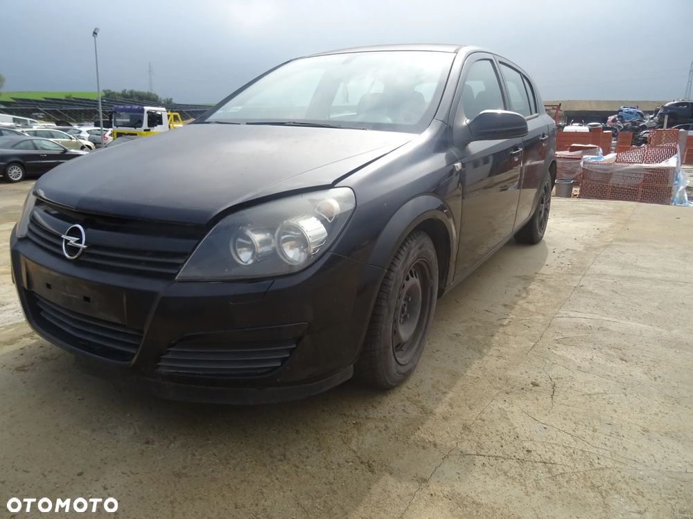 Opel Astra Lakier(Z20R) na części maska klapa zderzak błotnik drzwi