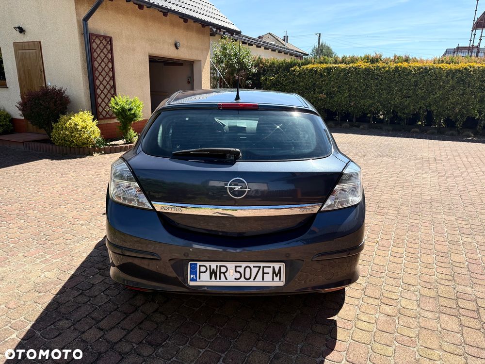 Opel Astra - 4
