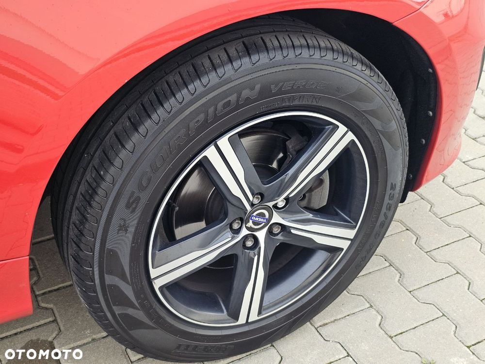 Volvo XC 60 D3 R-Design - 14