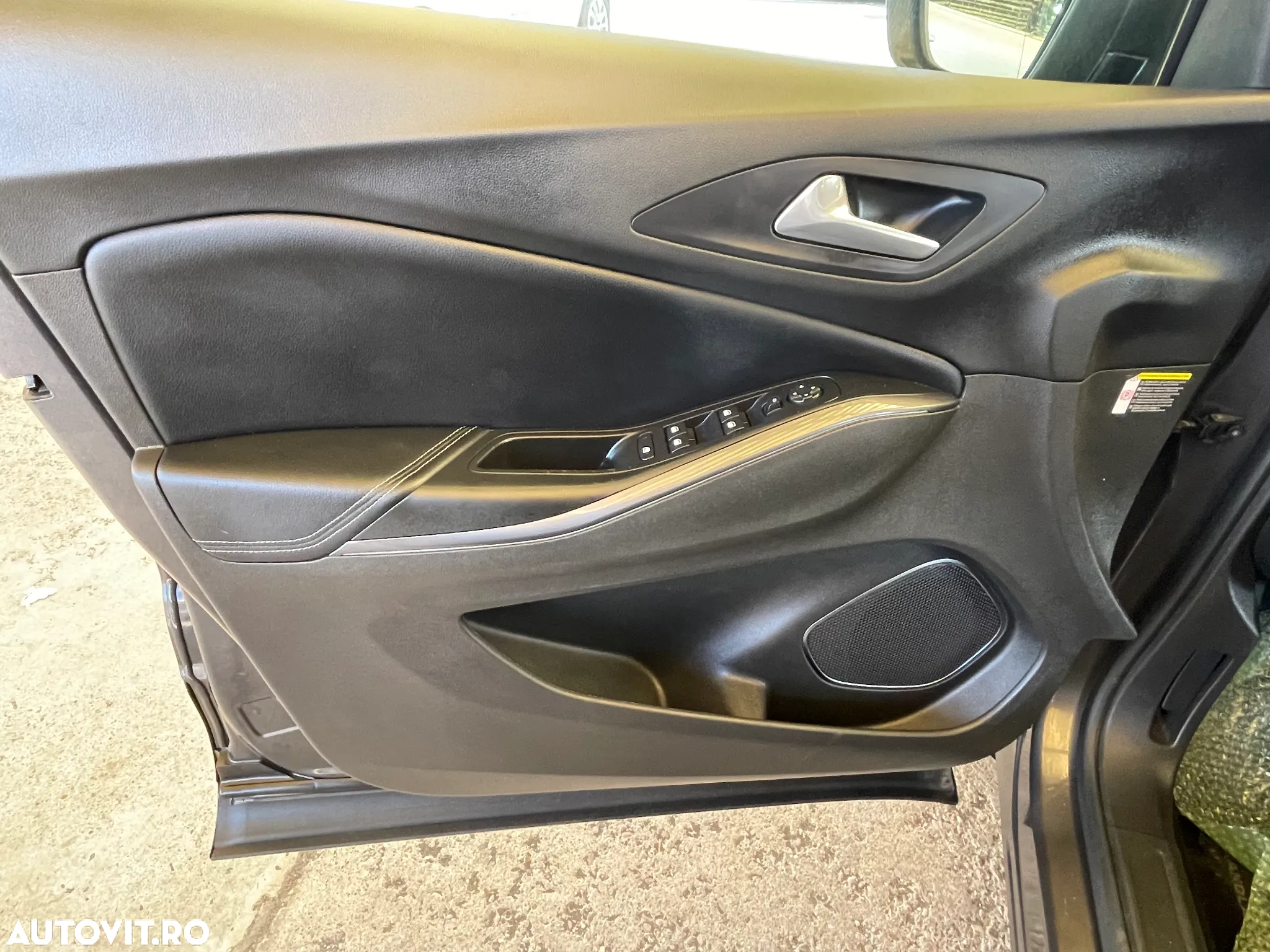 Opel Grandland X 1.2 Start/Stop Automatik Design Line - 25