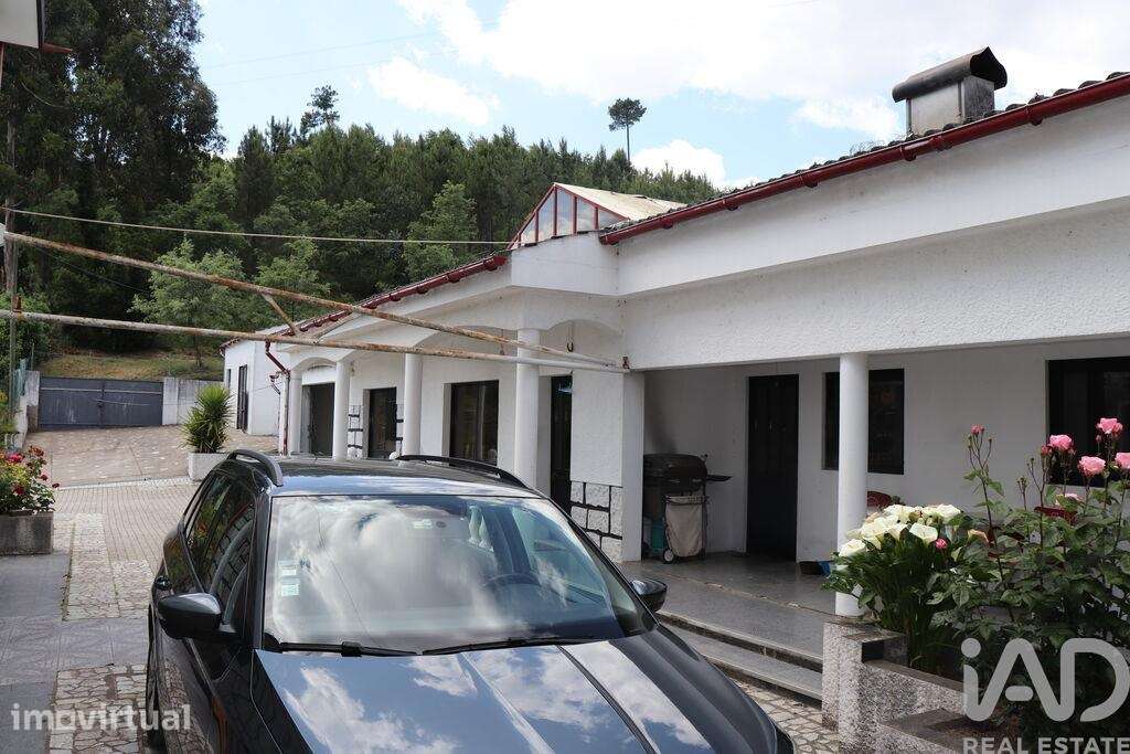 Casa / Villa T7 em Adoufe e Vilarinho de Samardã de 672,00 m2 - Grande imagem: 4/30