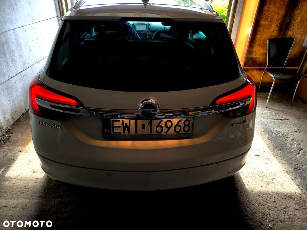 Opel Insignia 2.0 CDTI Executive ecoFLEX S&S - 6
