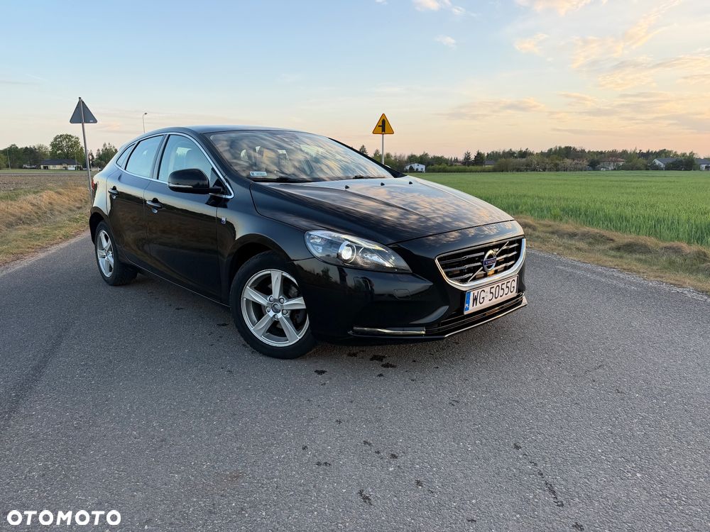 Volvo V40 D2 Drive-E Ocean Race - 3