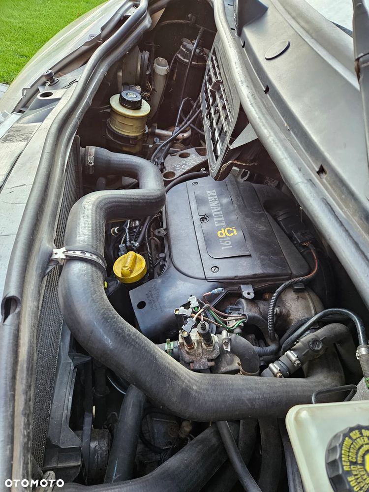 Renault Trafic - 32