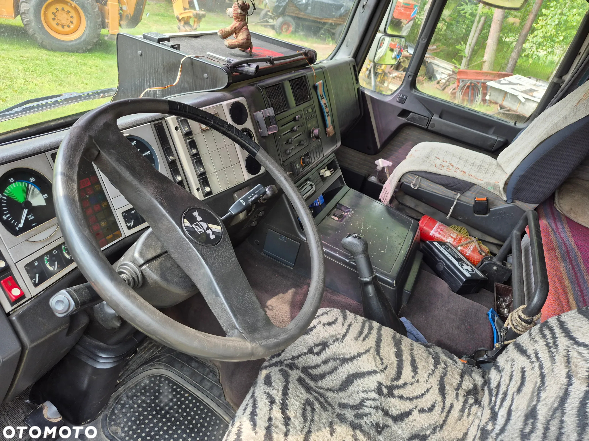 MAN F2000 - 7