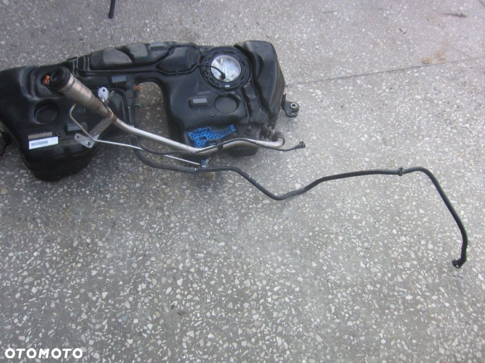 VOLVO XC60 XC 60 II BAK PALIWA ZBIORNIK POMPA 2.0 T5 BENZYNA USA 31372614 - 4