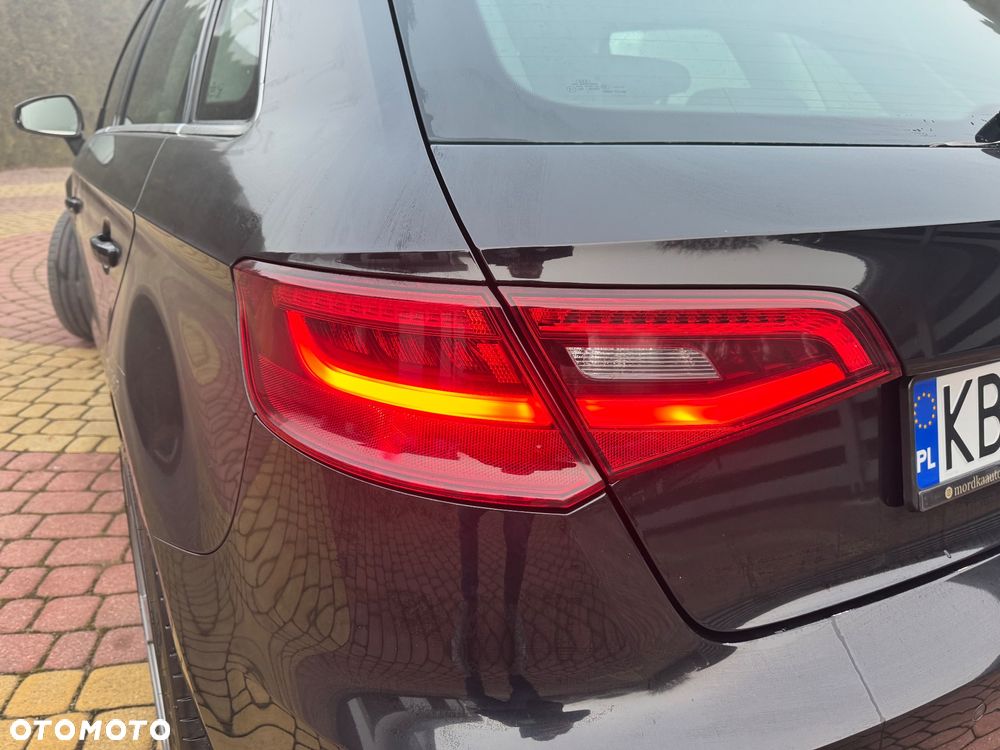 Audi A3 Sportback 2.0 TDI Attraction - 16