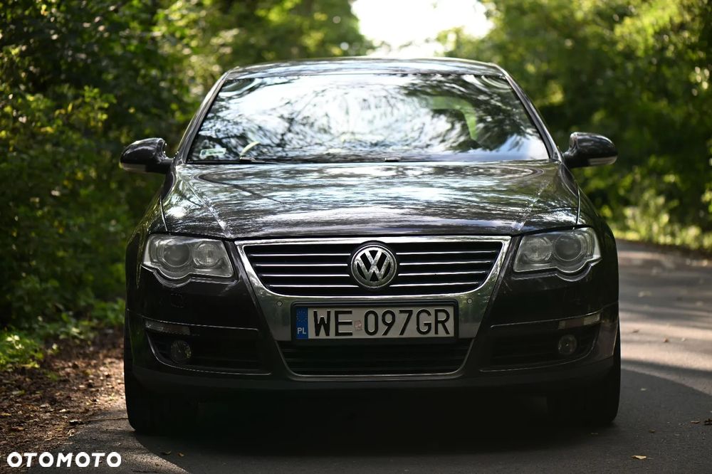 Volkswagen Passat 2.0 TDI Highline - 2