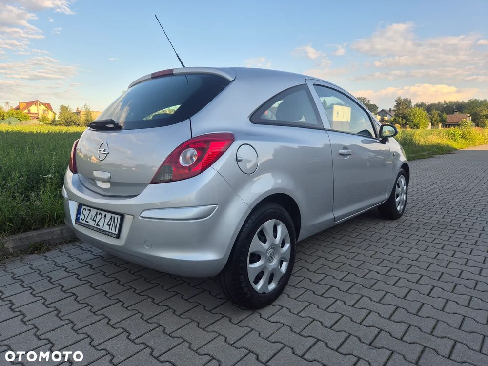 Opel Corsa 1.2 16V Enjoy - 3