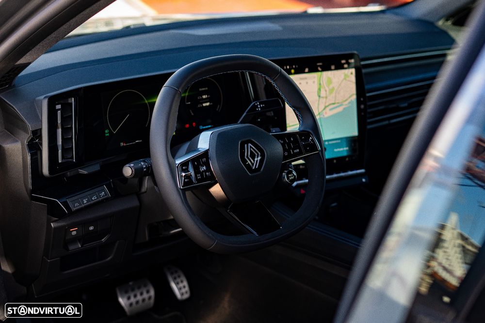 Renault Austral 1.2 E-Tech Techno Espirit - 16