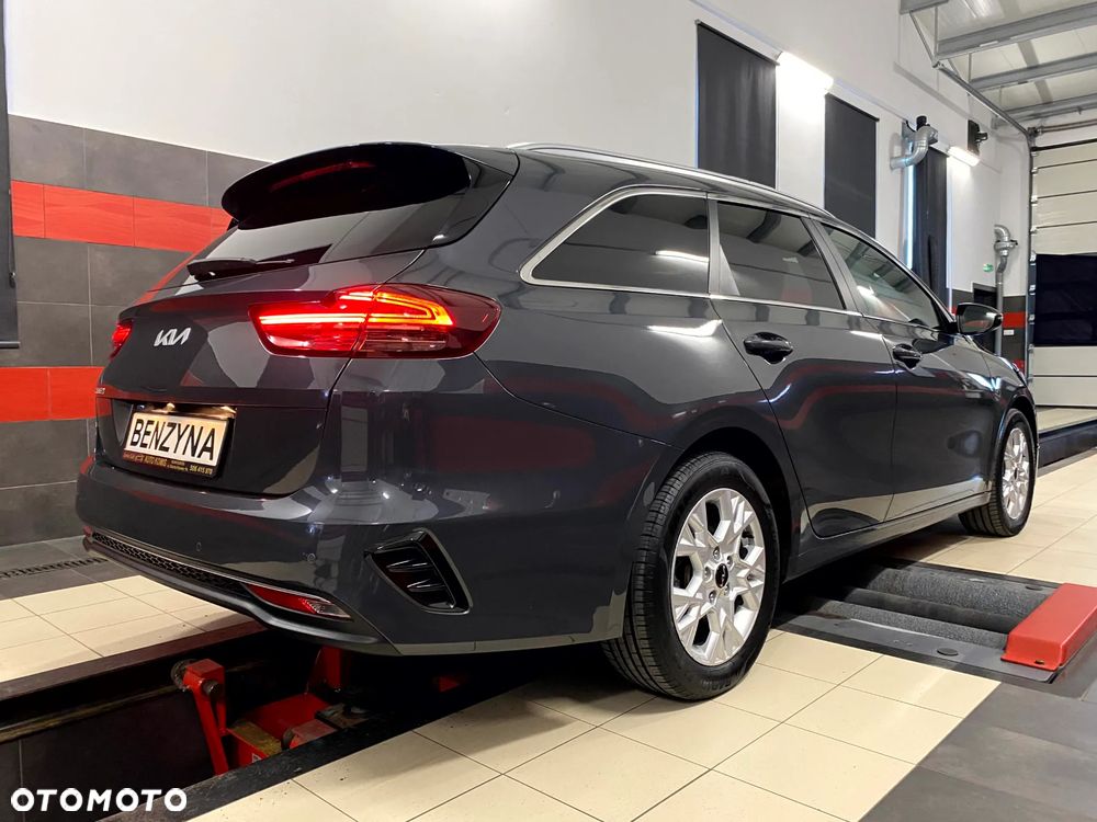 Kia Ceed 1.5 T-GDI L Business Line Plus - 10