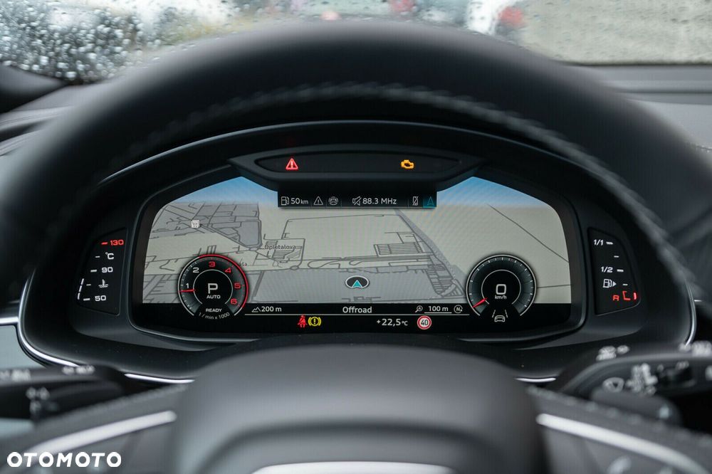 Audi Q8 - 17