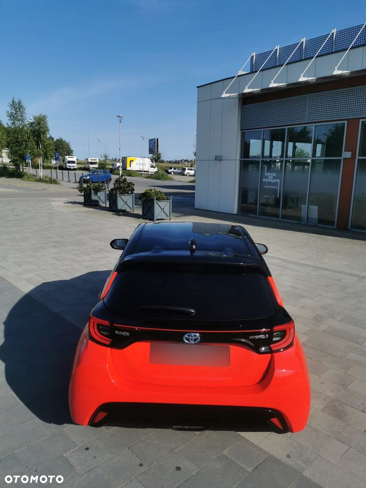 Toyota Yaris Hybrid 1.5 Premiere Edition - 9