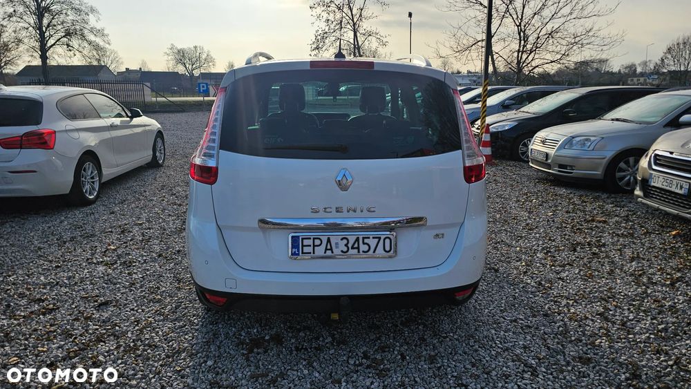 Renault Scenic dCi 130 FAP Start & Stop Bose Edition - 5