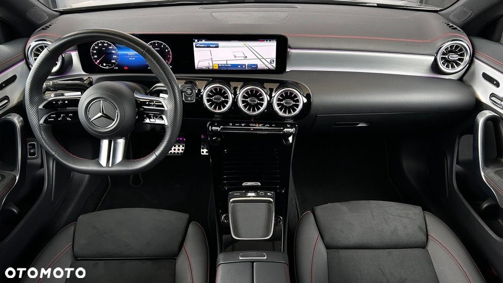 Mercedes-Benz CLA 200 mHEV AMG Line 7G-DCT - 21