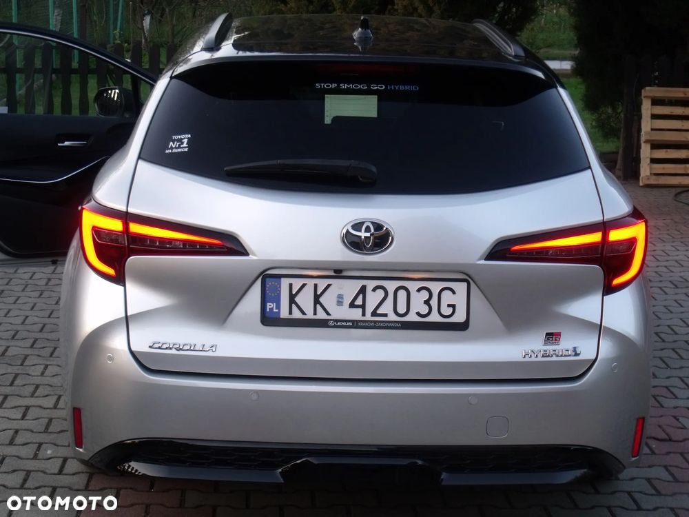 Toyota Corolla 1.8 Hybrid GR Sport Dynamic - 10