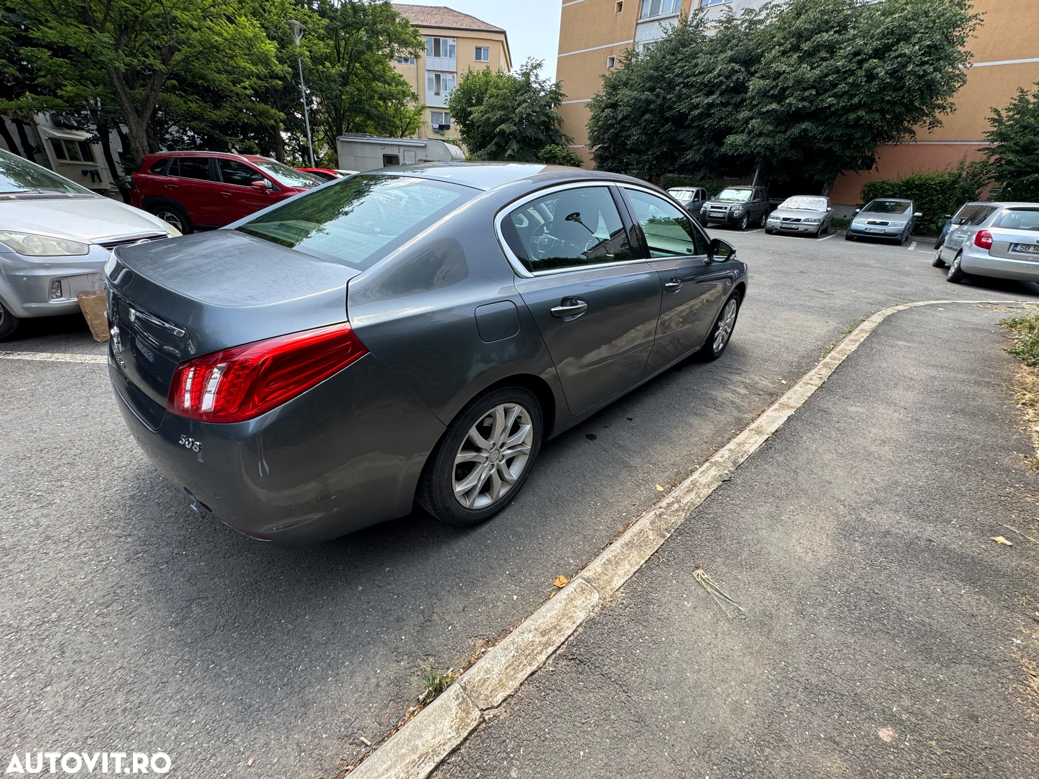 Peugeot 508 SW 2.0 HDI FAP Allure - 8