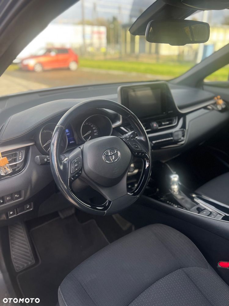 Toyota C-HR Hybrid Team Deutschland - 16