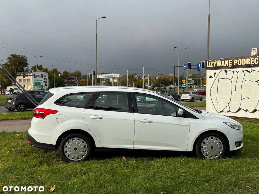 Ford Focus 1.5 TDCi ECOnetic 88g Start-Stopp-System Trend - 6