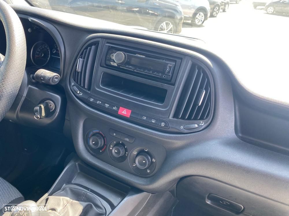 Fiat Doblo Outro - 5