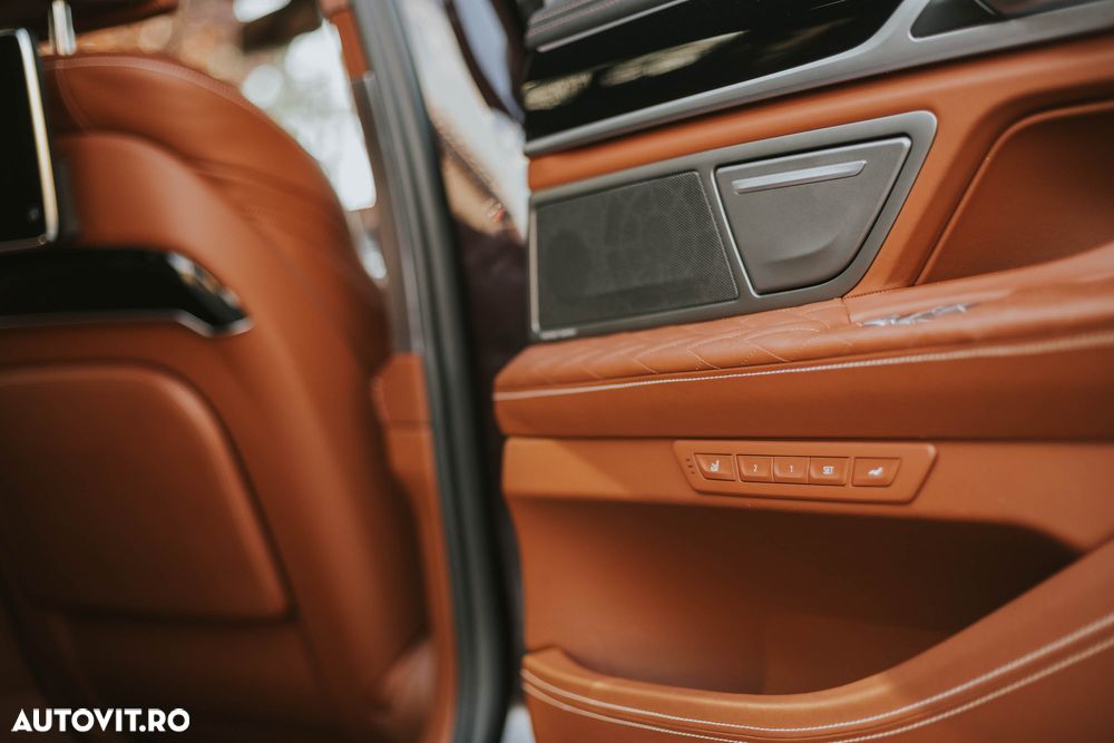BMW Seria 7 745Le xDrive AT PHEV - 23