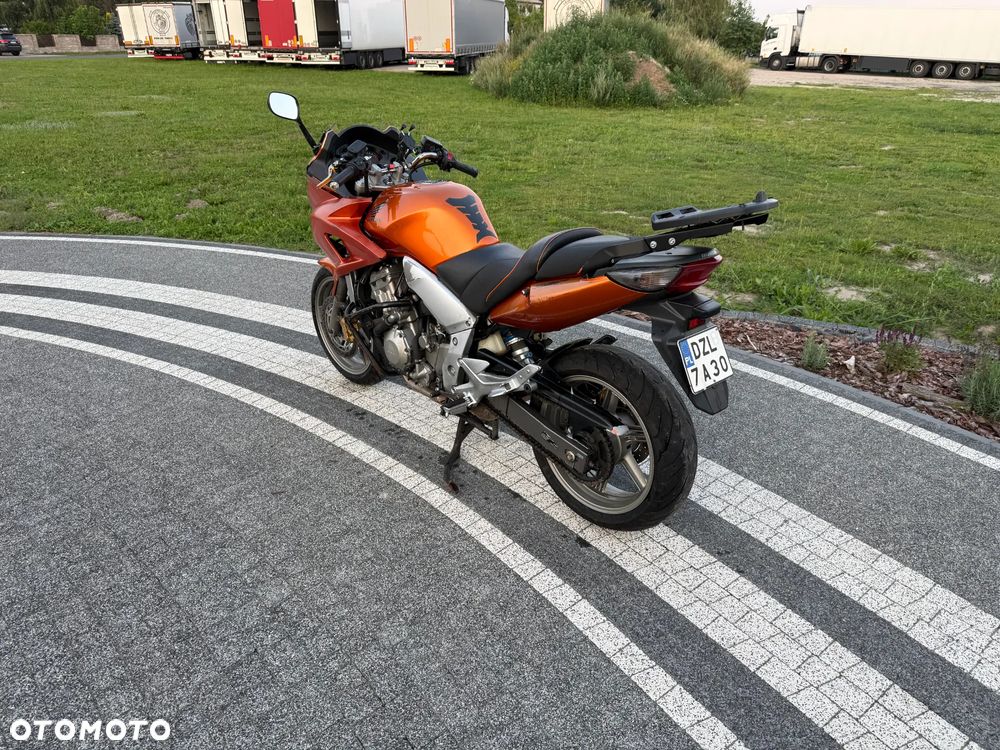 Honda CBF - 3