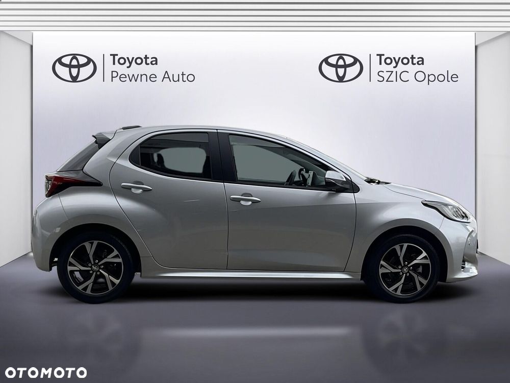Toyota Yaris Hybrid 1.5 Style - 6