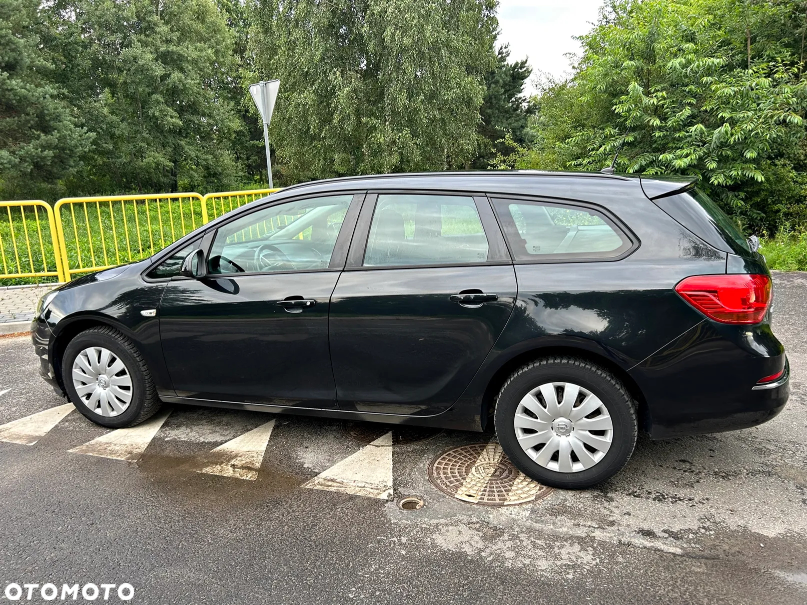 Opel Astra IV 1.4 T Active - 4