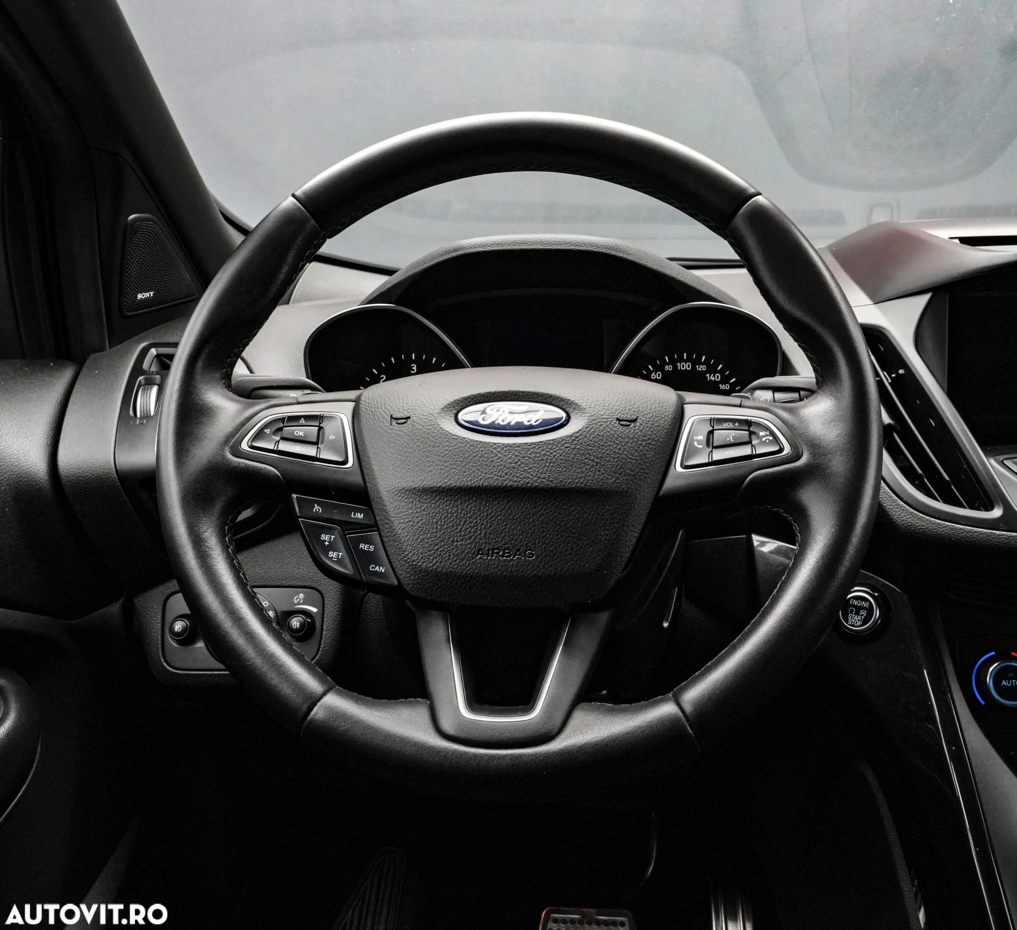 Ford Kuga 2.0 TDCi 4WD Powershift ST-Line - 15
