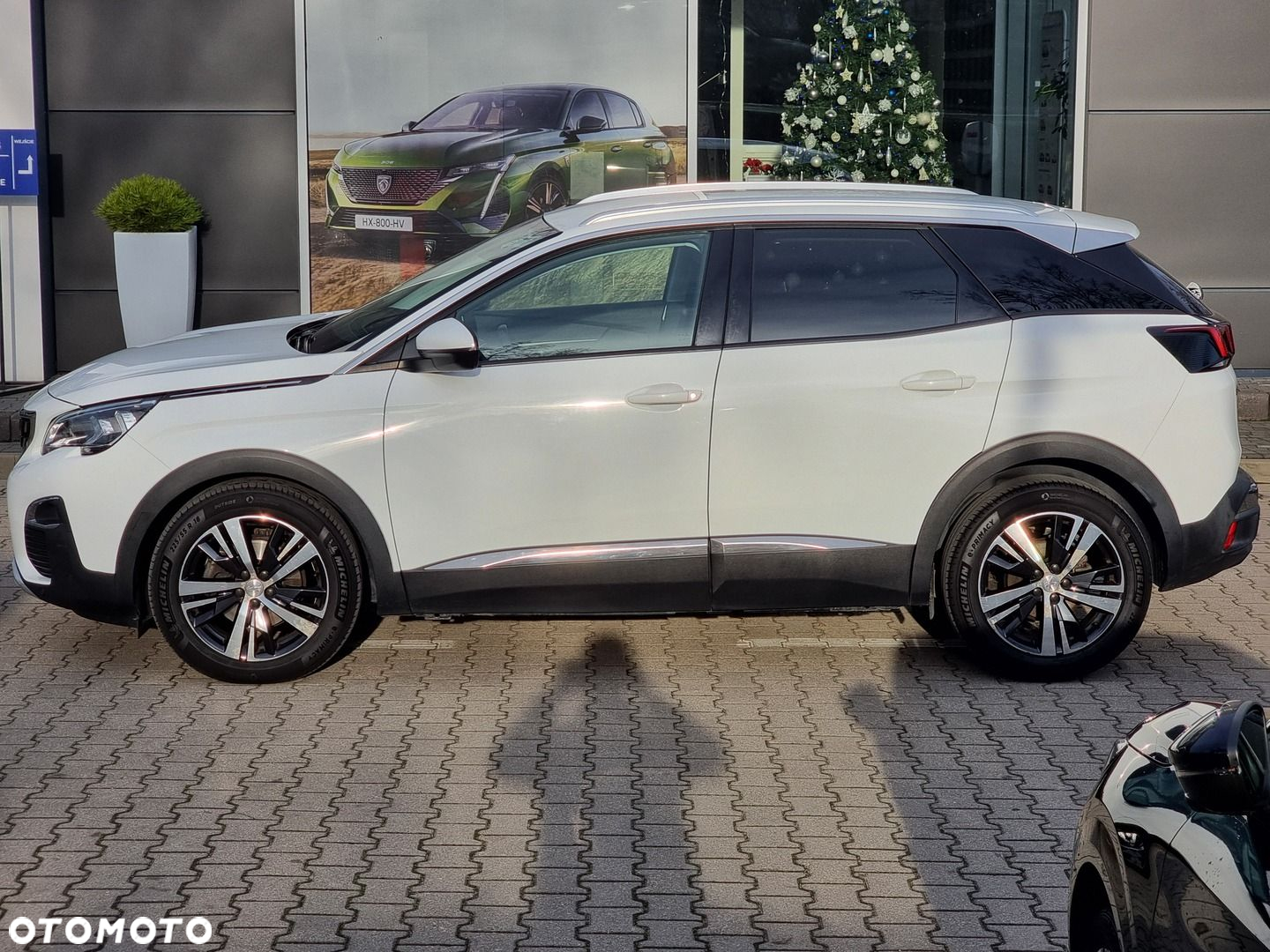 Peugeot 3008 1.2 PureTech Allure S&S EAT6 - 6