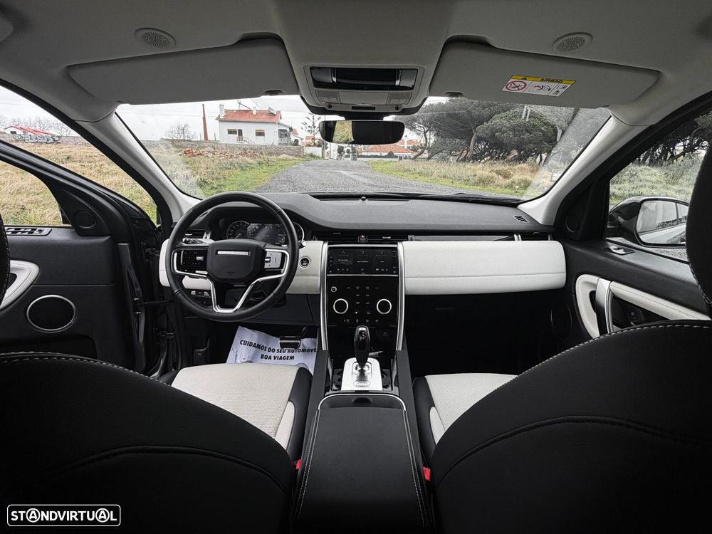 Land Rover Discovery Sport P300e R-Dynamic S - 13