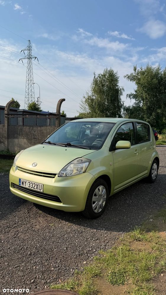 Daihatsu Sirion 1.3 - 6