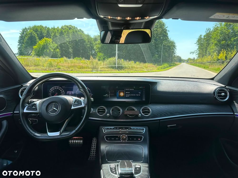 Mercedes-Benz Klasa E - 14