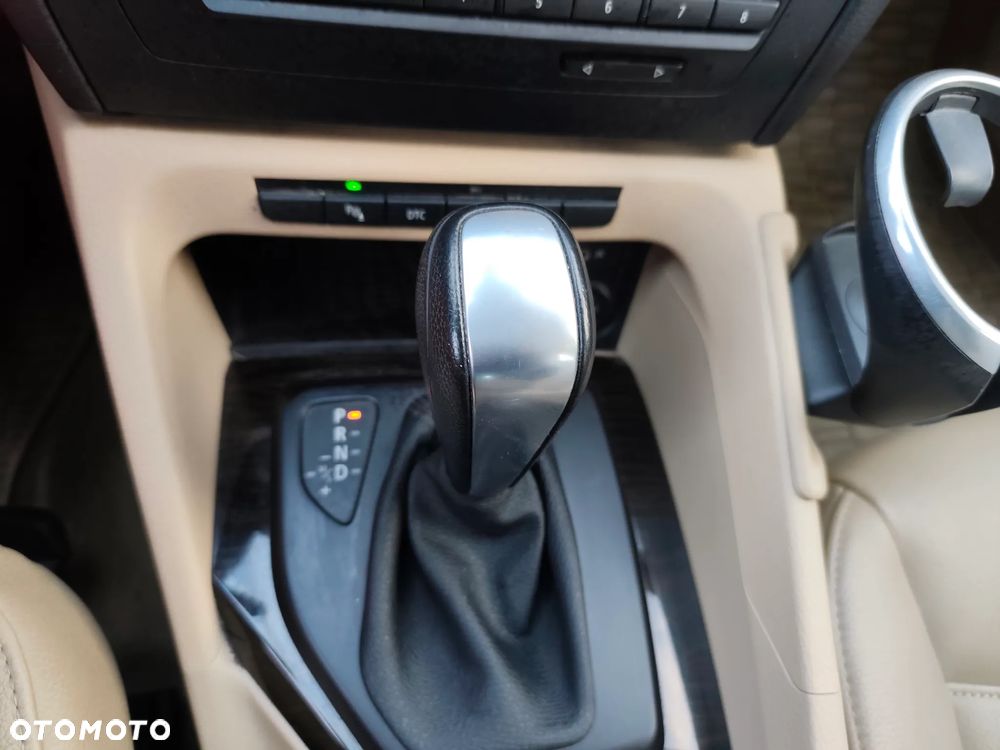 BMW X1 - 16