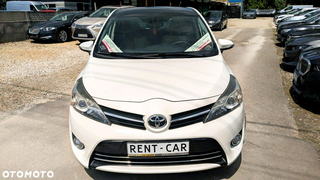 Toyota Verso - 12