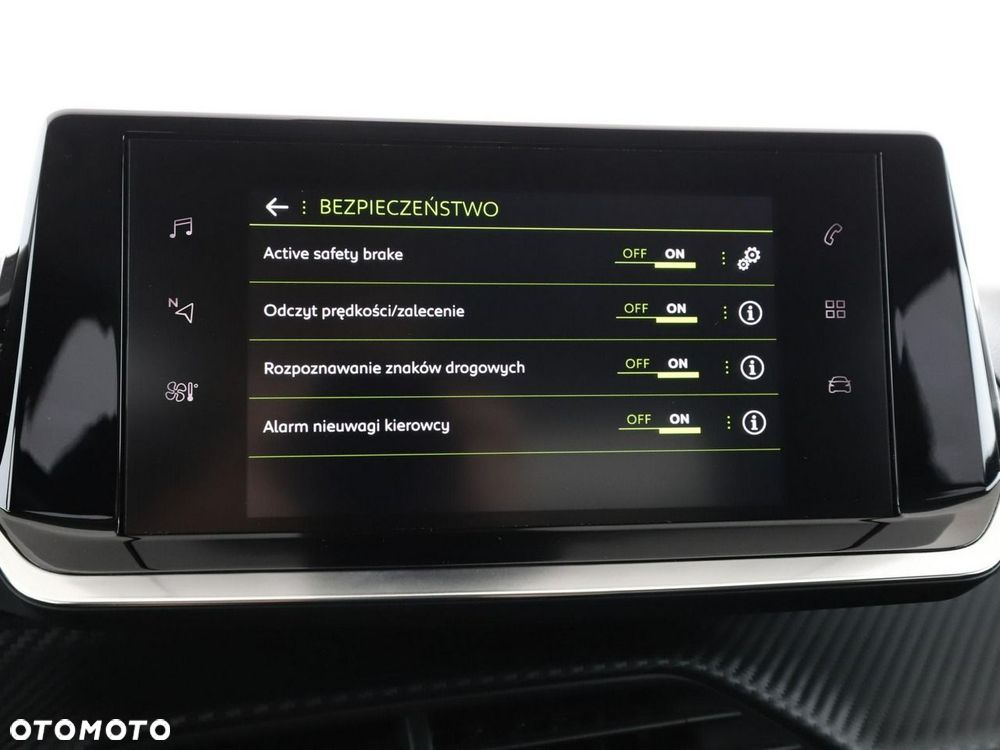 Peugeot 2008 1.2 PureTech Allure Pack S&S EAT8 - 26