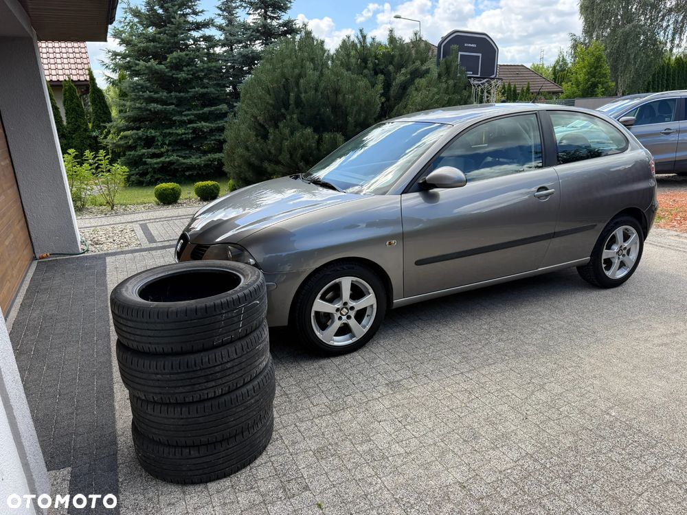 Seat Ibiza 1.4 16V Sport - 1