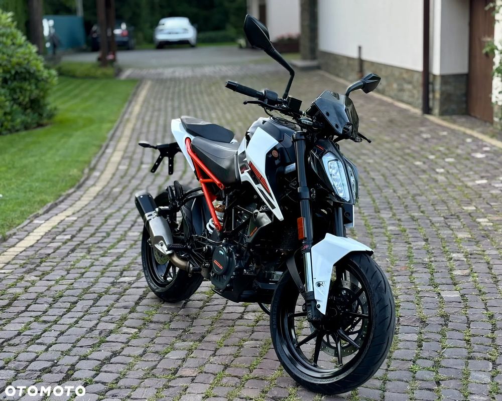 KTM Duke 125 - 1