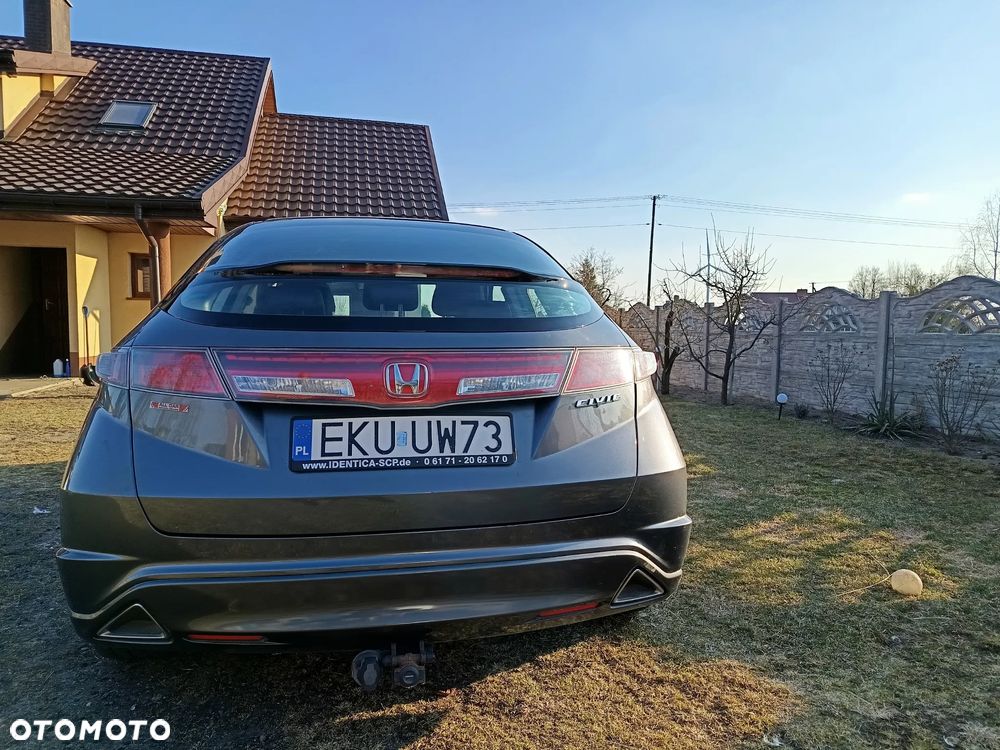 Honda Civic 2010 photo 5