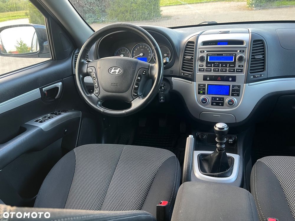 Hyundai Santa Fe 2.7 V6 2WD GLS - 31