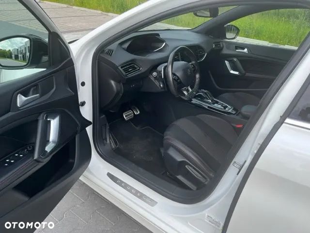 Peugeot 308 1.5 BlueHDi GT S&S EAT8 - 8
