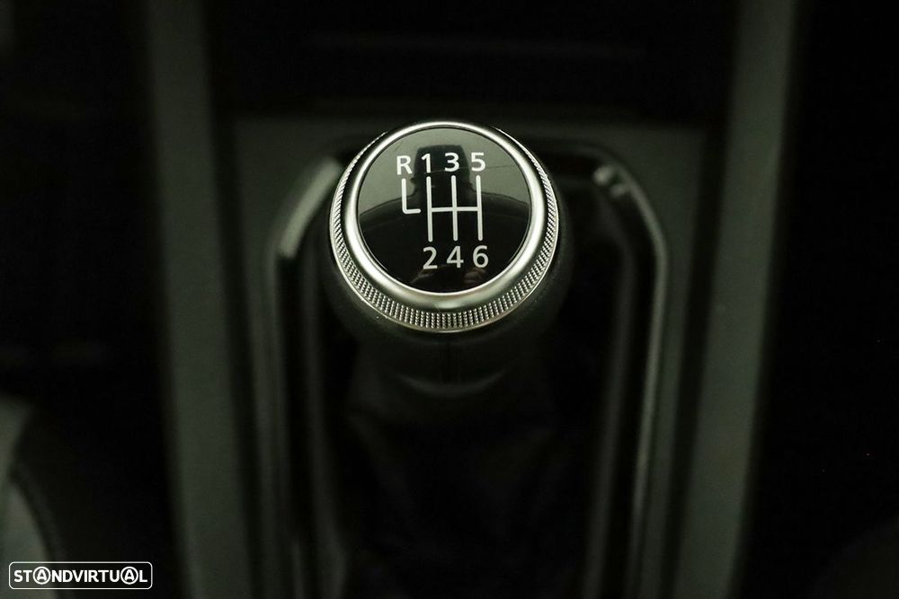 Renault Clio 1.0 TCe Evolution Bi-Fuel - 13