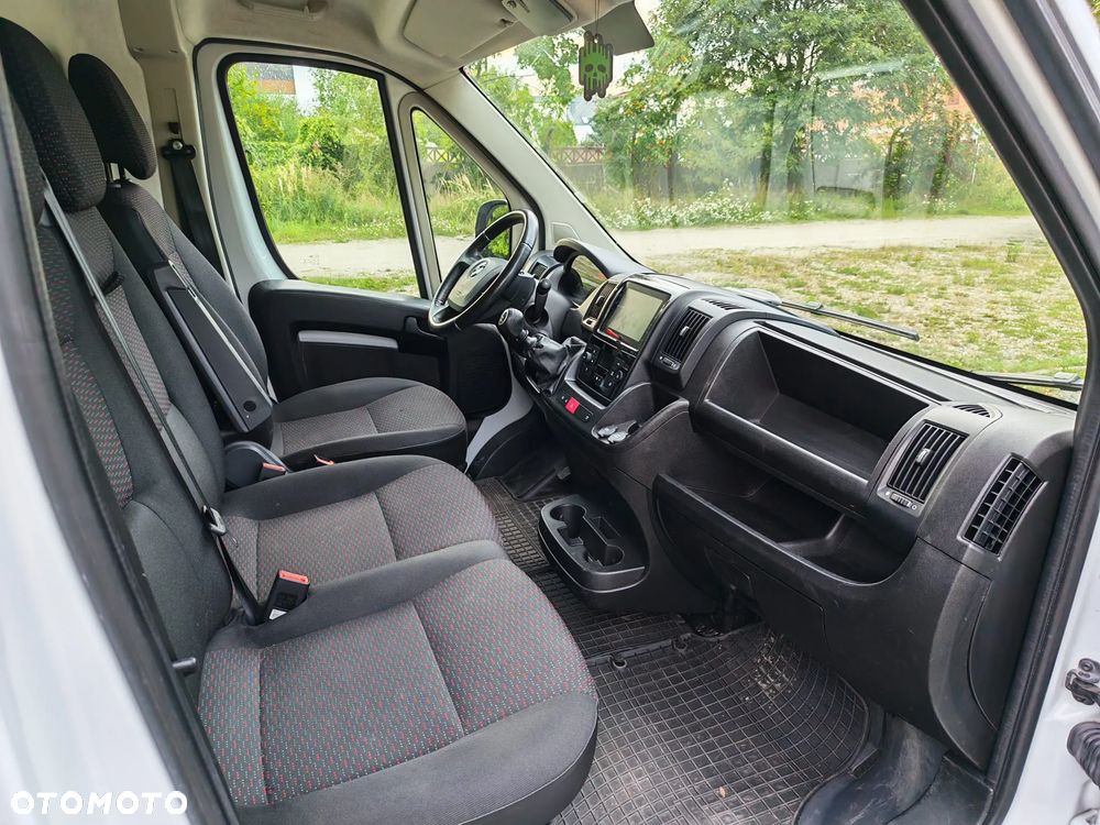Opel Movano - 9
