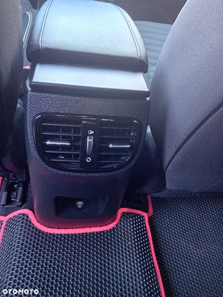 Kia Ceed 1.5 T-GDI GT-Line DCT - 9