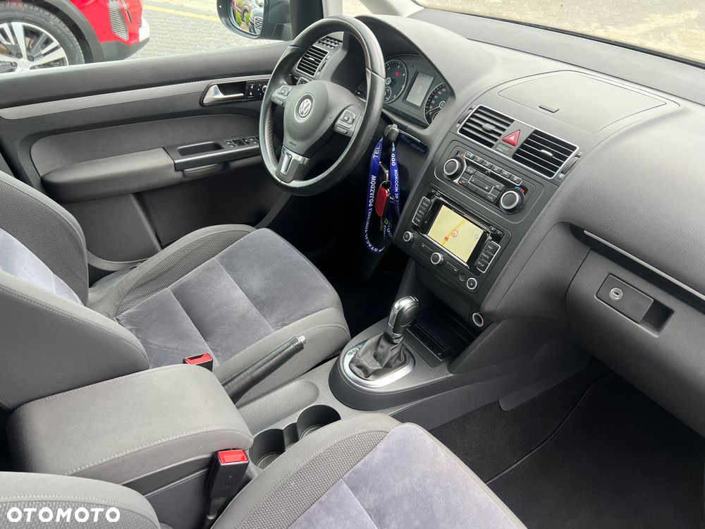 Volkswagen Touran 2.0 TDI DPF Comfortline DSG - 25