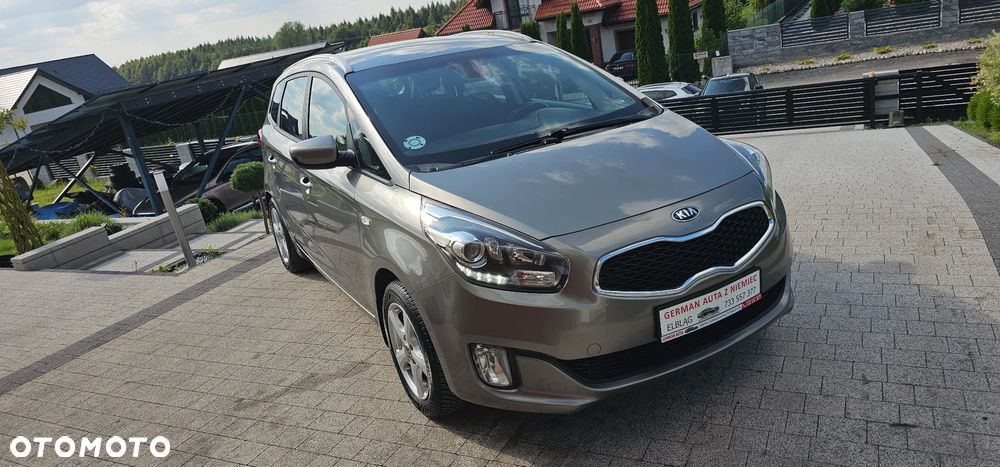 Kia Carens 1.6 GDI L 7os EU6 - 21